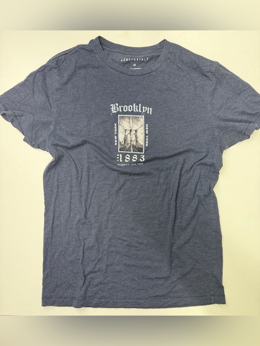 Aeropostale Men’s Medium Brooklyn New York 1883 Graphic T-Shirt Navy Blue